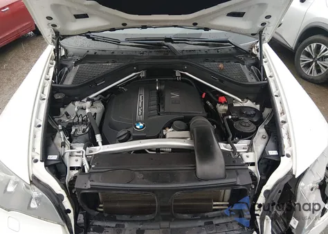 2012 BMW X5 xDrive35I/xDrive35I Premium/xDrive35I Sport Activity z USA, uszkodzony, nr VIN 5UXZV4C54CL765995